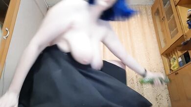 A student stole a cucumber from the refrigerator and masturbates with it after class at home