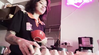 risky nude vlog