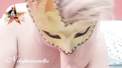 Il tuo cazzo è bellissimo, vieni che te lo succhio - Nikylamonella