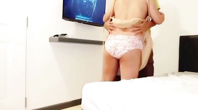 Chill chill muna sabay sex mamaya