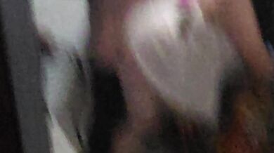 BIG ASS COLLEGE FRESHMAN BEGS FOR COCK