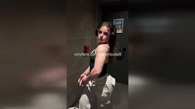 Tight Teen's Pussy Stretched by Huge Cock – Live on TikTok!