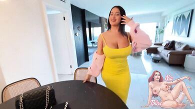 Oiled Tits and Ass Latina Nia Bleu Gets Cheeks Clapped by Tony