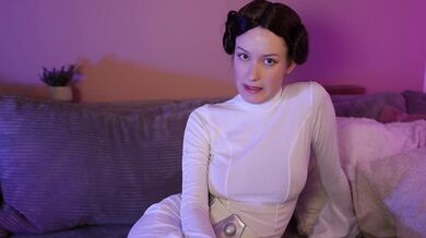 Your GF Surprises You With a Princess Leia Cosplay ASMR Roleplay