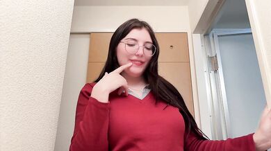 SPH: Studentin aus deinem Kurs macht dich zu ihrem cuckold