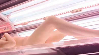 Milf touching her wet pussy in solarium