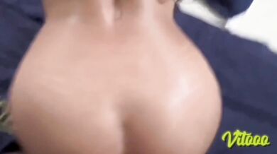 My girl is a submissive and loves being filled with semen - sexy Latina