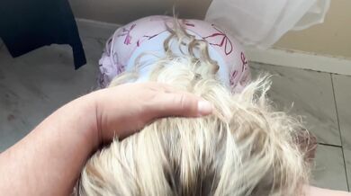 Angel face, cum swallowing