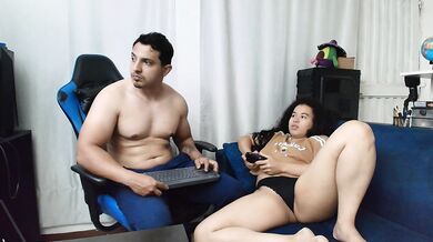 STOP PLAYING AND I GET FUCKED (CREAMPIE) BY MY FRIEND'S GIRLFRIEND