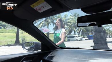 Slut from Starbucks decided to earn extra money by fucking her client well