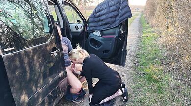 Hot public blowjob from blonde MILF near busy road