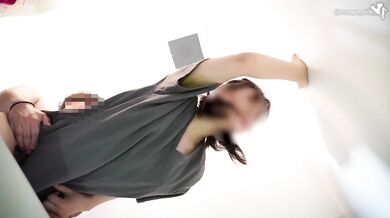 お風呂フェラで勃起→そのまま立ちバック開脚ハメ撮り！びしょ濡れまんこにびくびく中出し【個人撮影】