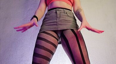 Alice Klay riding a dick in sexy tights CREAMPIE
