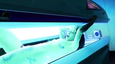 Girl let’s a stranger control her Lovense toy while she uses the tanning bed