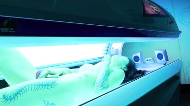 Girl let’s a stranger control her Lovense toy while she uses the tanning bed