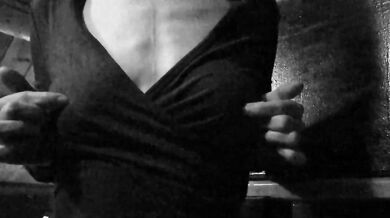 Close Up Titty Play In March