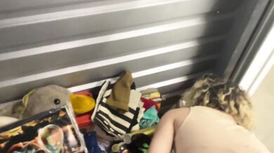 Quick Fuck in storage unit OUTDOOR