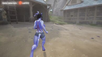 She fucked herself with a butt plug in her virgin ass