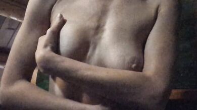 Close Up Titty Play In Pats Top