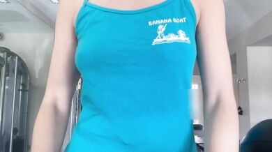 Nessa’s quick and effective workout to maintain strength and mobility