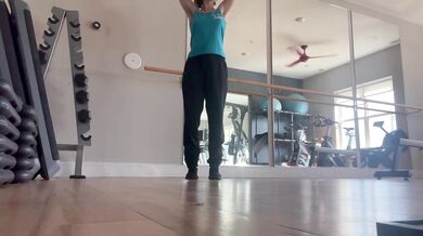 Nessa’s quick and effective workout to maintain strength and mobility