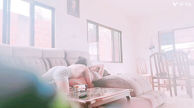 Caserito en la Sala con mi Mujer Parte1