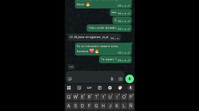 Insistí a mi amiga hasta que me diera su culo, la tenia ganas desde hace mucho
