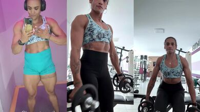 Ebony milf rigid ass trembles after flexing