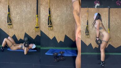 Fit Naked Girl Workout