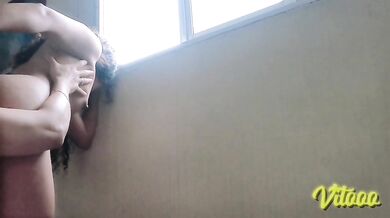 Romantic sex with my girlfriend, she likes to fuck until she feels my semen - Latina