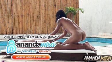 SOL, PISCINA E ANAL: O Moreno Roludo Não Teve Dó Mim | A Massagem Nuru Dessa Vez Foi no meu Cuzinho Ao Ar Livre
