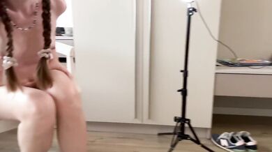 Побрила Для Вас Пизду.