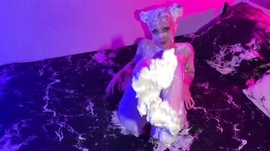 STEP-SISTER HAD A FOAM PARTY AND GOT SPERM ON HER PUSSY