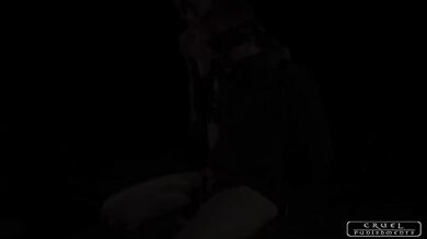 Handjob in the dark