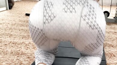 Yoga instructor loves being fucked in the ass and pussy at the same time