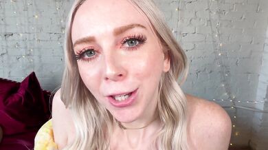 Cute Blonde Makes You Goon At Work