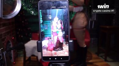 Una COLORADA CULONA cordobesa es PILLADA teniendo sexo en NAVIDAD. PELACONBARBA Ft RED ALEXA