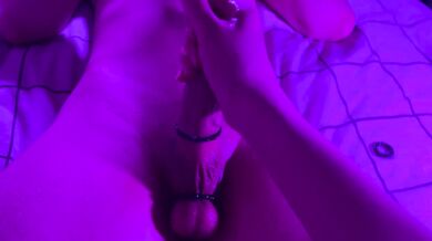 My neighbor girl masturbates for me before bed. Cumshot.