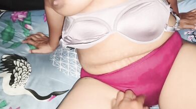 Bokep terbaru wanita indo ngentot dengan pacar sampai crot di dalam