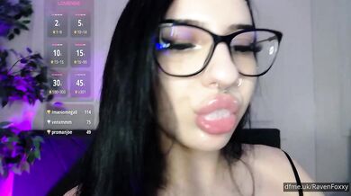 RavenFoxxy's tight pussy begs for endless, reckless cock fight