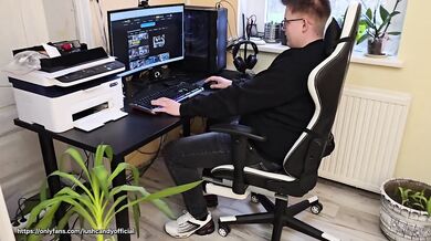 Face Fuck Ruchanie Gardła Głębokie Gardło Polskie Porno