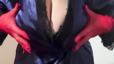 Huge tits ready to be cummed on