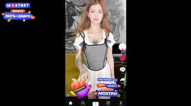 TikTok girl recorded for her OnlyFans