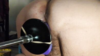 Fake Creampie! Using a New Dildo to Make the Cum Drip out of My Hairy Pussy