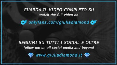 Le ZIE ITALIANE Troie Diana Zilli e Giulia Diamond SEDUCONO e si Scopano il GIOVANE Cazzo - Threesome Amatoriale Italiano (Dialoghi italiani)