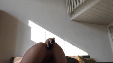 Black Shark fucks her tight pussy before she rides his big cock