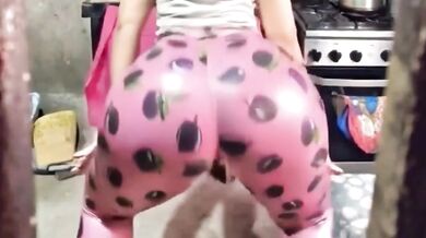 My pants are very tight