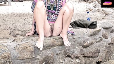 Resort Bungalows PUBLIC Flashing n PEE # Evolova sex toy