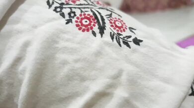 MY BEST FRIEND DAUGHTER LIKE TO SWALLOW MY CUM