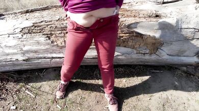 Pissing outdoor makes me horny so then I need to masturbate